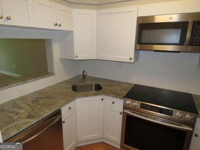2870 Pharr Court South NW 407, Atlanta, GA 30305