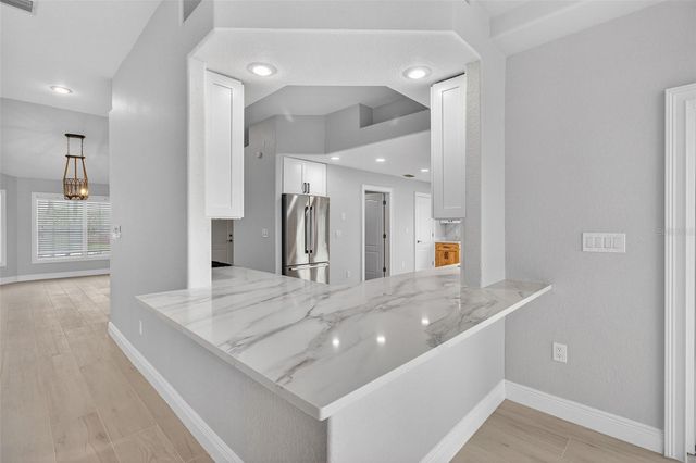 1073 79TH STREET S, St Petersburg, FL 33707