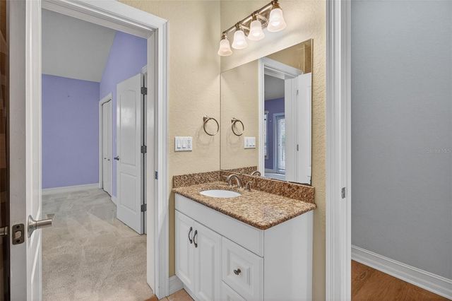 1073 79TH STREET S, St Petersburg, FL 33707