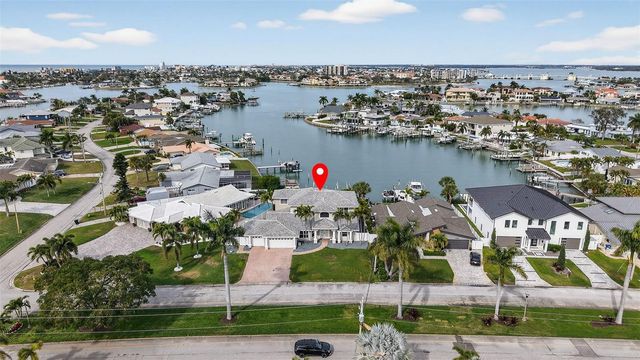 1073 79TH STREET S, St Petersburg, FL 33707