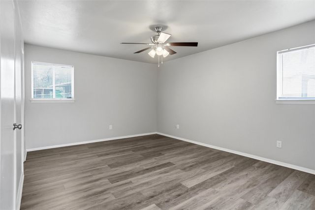 3215 Las Vegas Trail, Fort Worth, TX 76116