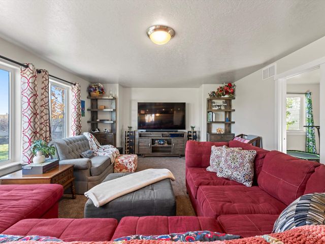 1110 S Kalahari Ave., Kuna, ID 83634