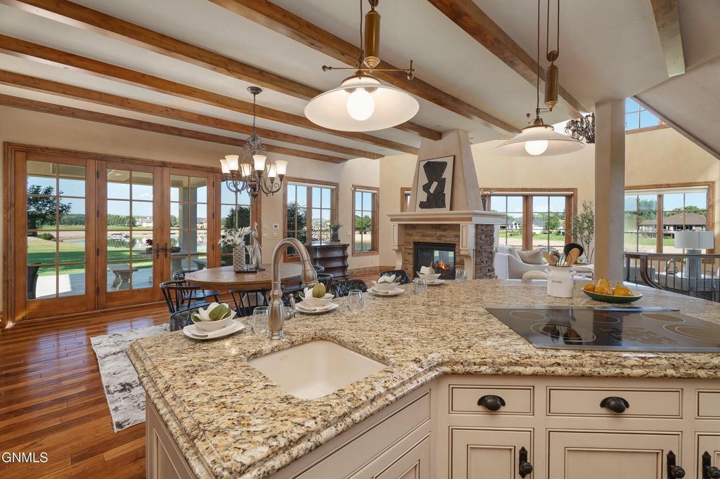 4910 Lakewood Drive SE, Mandan, ND 58554 photo 20