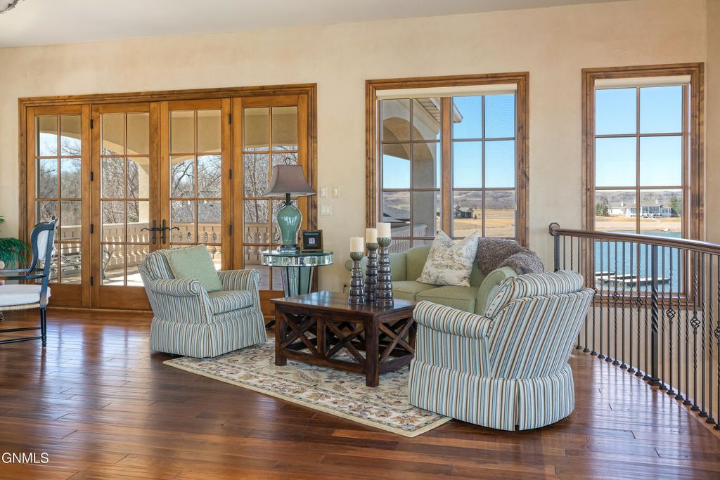 4910 Lakewood Drive SE, Mandan, ND 58554 photo 27