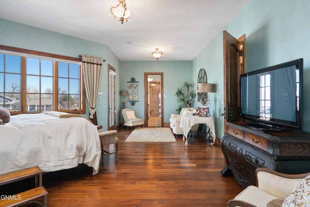 4910 Lakewood Drive SE, Mandan, ND 58554 photo 31