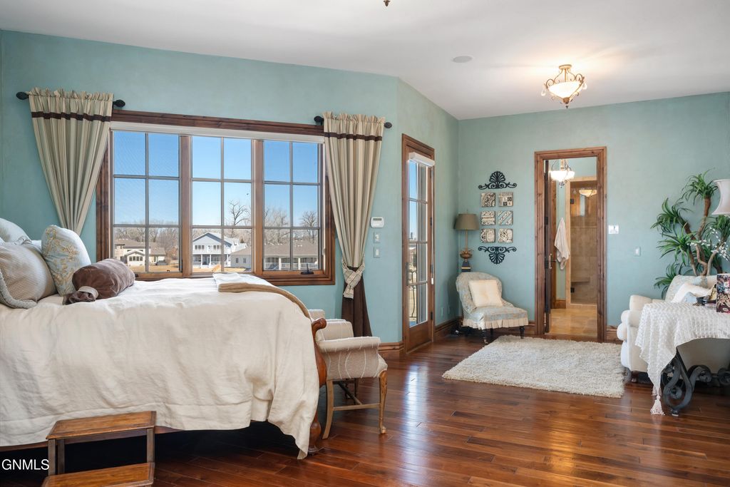 4910 Lakewood Drive SE, Mandan, ND 58554 photo 32