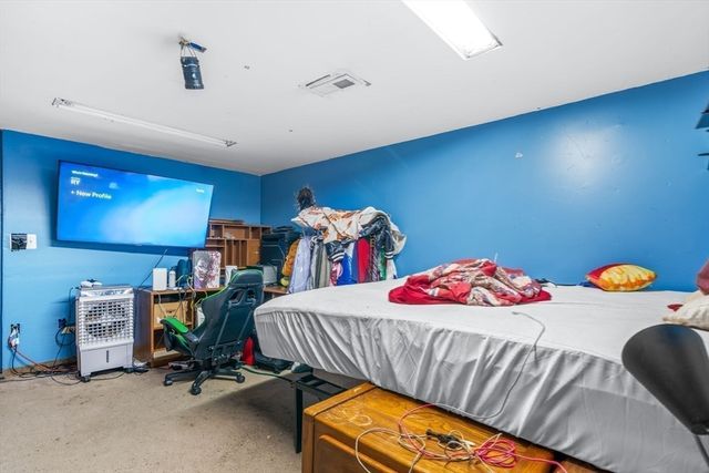 3 West Parish Lane, Merrimac, MA 01860