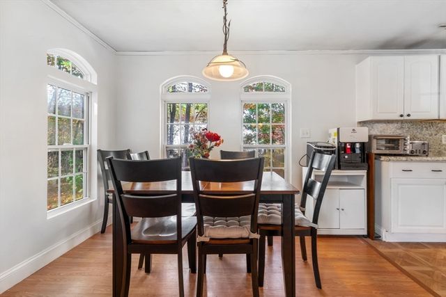 3 West Parish Lane, Merrimac, MA 01860