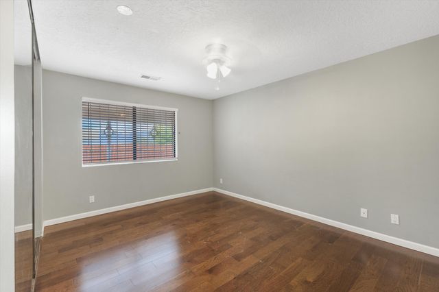 1840 Peach Road NE, Rio Rancho, NM 87144