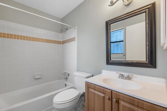 1840 Peach Road NE, Rio Rancho, NM 87144