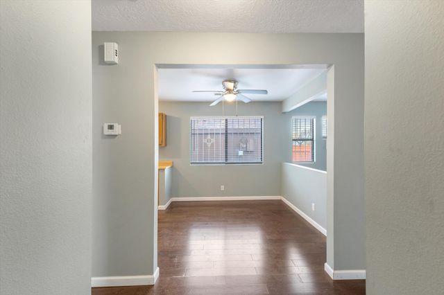 1840 Peach Road NE, Rio Rancho, NM 87144