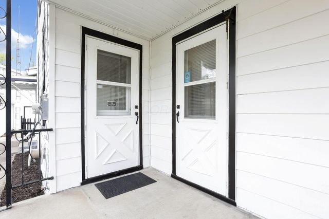 270 Lawrence Street, Newark, OH 43055