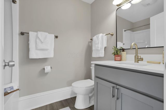 270 Lawrence Street, Newark, OH 43055