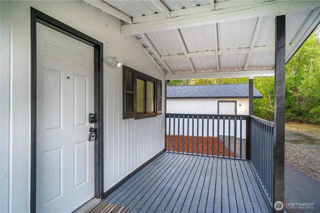 11101 Bingham Avenue E, Tacoma, WA 98446