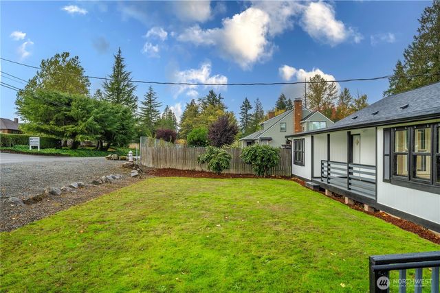 11101 Bingham Avenue E, Tacoma, WA 98446