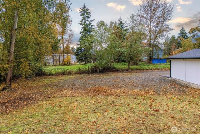 11101 Bingham Avenue E, Tacoma, WA 98446
