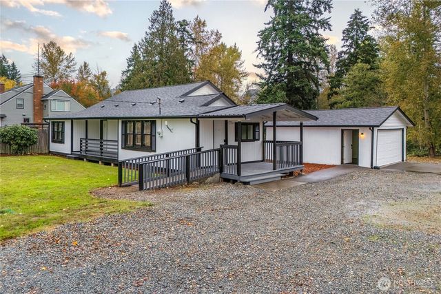 11101 Bingham Avenue E, Tacoma, WA 98446