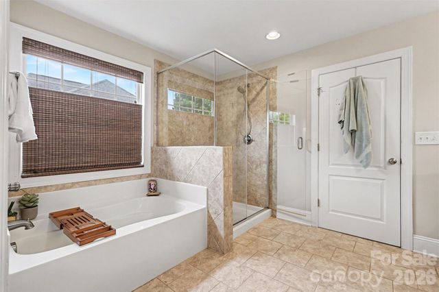 4004 Widgeon Way, Waxhaw, NC 28173