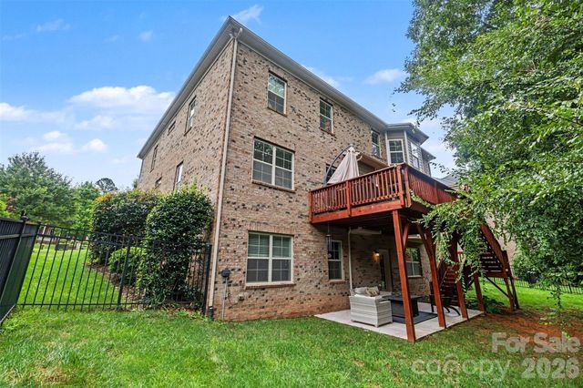 4004 Widgeon Way, Waxhaw, NC 28173