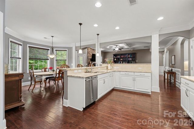 4004 Widgeon Way, Waxhaw, NC 28173