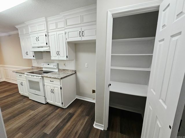 24 Windwood Cove, Ward, AR 72176