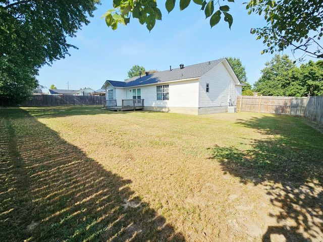 24 Windwood Cove, Ward, AR 72176