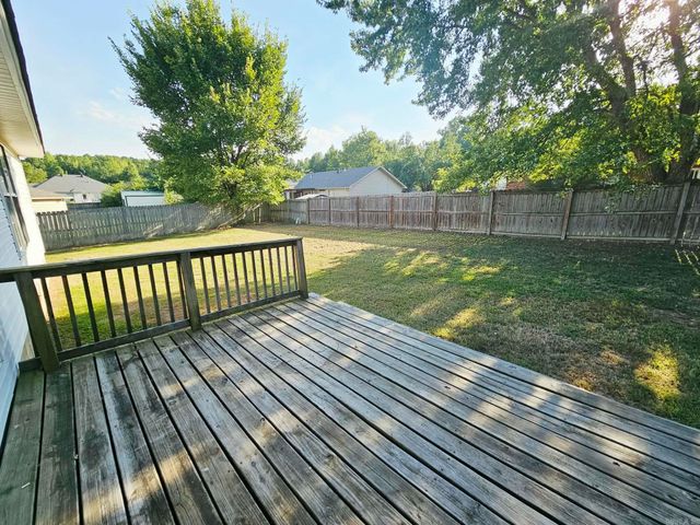24 Windwood Cove, Ward, AR 72176
