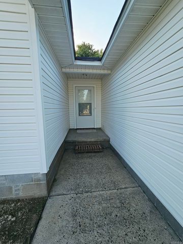24 Windwood Cove, Ward, AR 72176