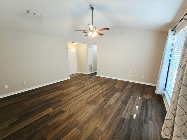 24 Windwood Cove, Ward, AR 72176