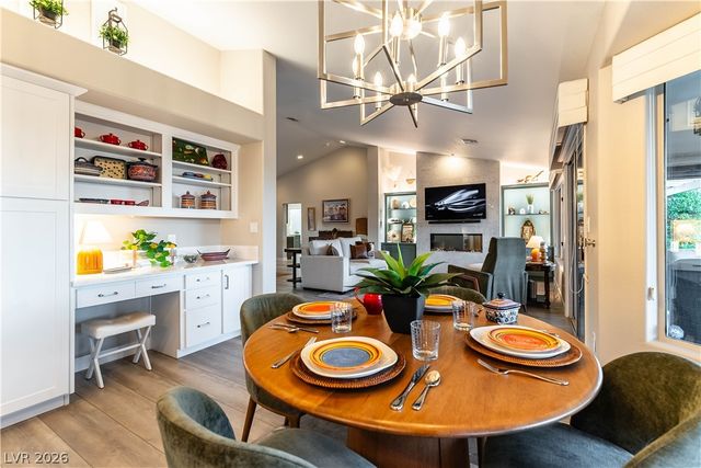 2716 Tumble Brook Drive, Las Vegas, NV 89134