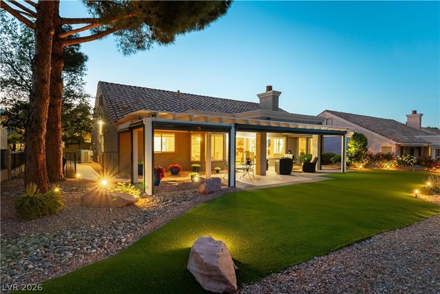 2716 Tumble Brook Drive, Las Vegas, NV 89134