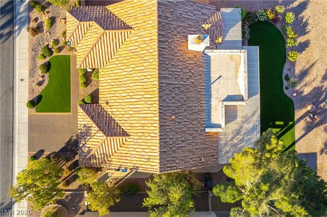 2716 Tumble Brook Drive, Las Vegas, NV 89134