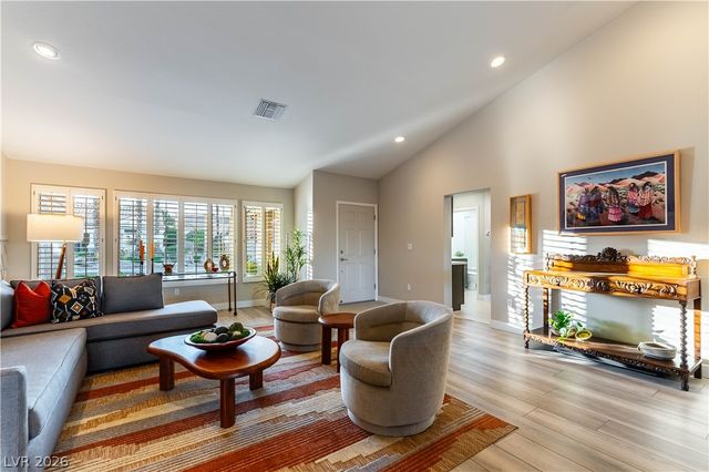 2716 Tumble Brook Drive, Las Vegas, NV 89134