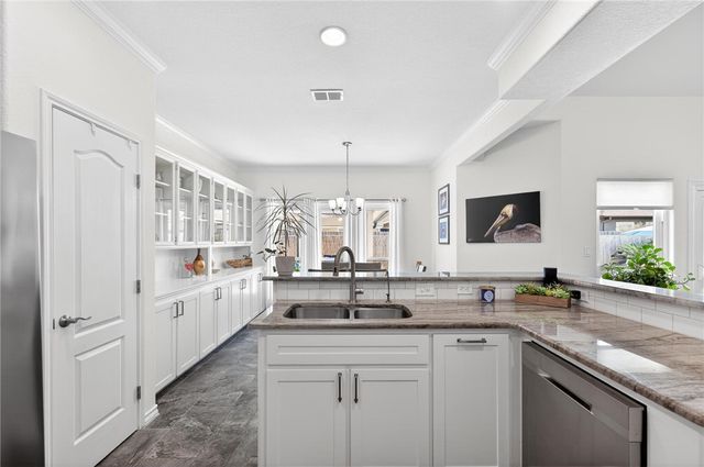 15826 Vincent Dr, Corpus Christi, TX 78418