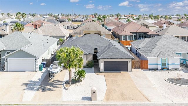 15826 Vincent Dr, Corpus Christi, TX 78418