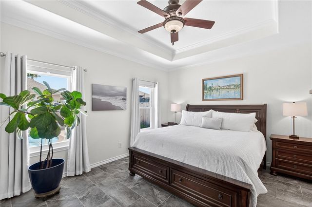 15826 Vincent Dr, Corpus Christi, TX 78418