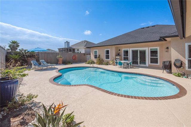 15826 Vincent Dr, Corpus Christi, TX 78418