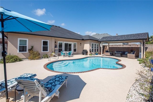 15826 Vincent Dr, Corpus Christi, TX 78418