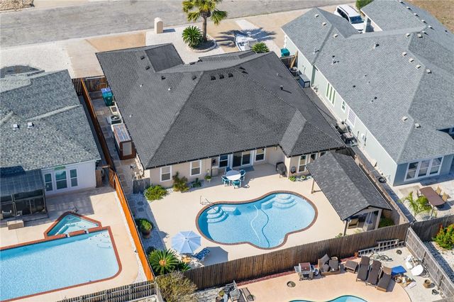 15826 Vincent Dr, Corpus Christi, TX 78418