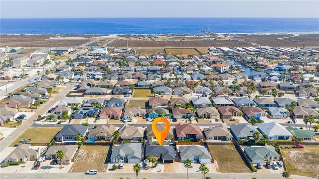 15826 Vincent Dr, Corpus Christi, TX 78418