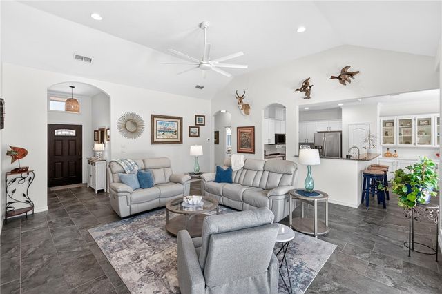 15826 Vincent Dr, Corpus Christi, TX 78418