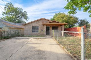 118 CALLES ST, San Antonio, TX 78207