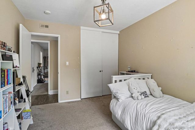 11391 Westonhill, San Diego, CA 92126