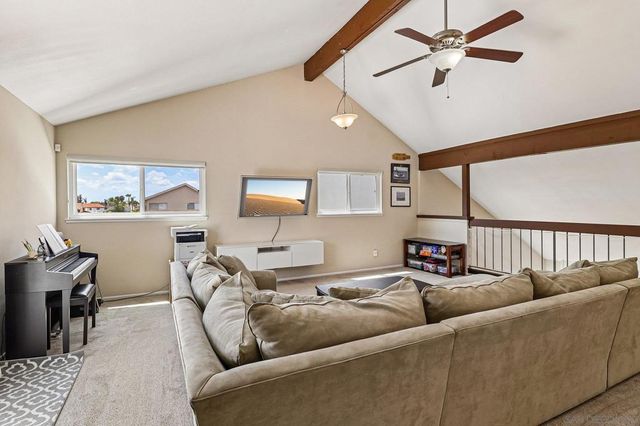 11391 Westonhill, San Diego, CA 92126