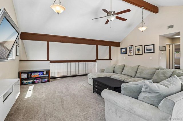 11391 Westonhill, San Diego, CA 92126