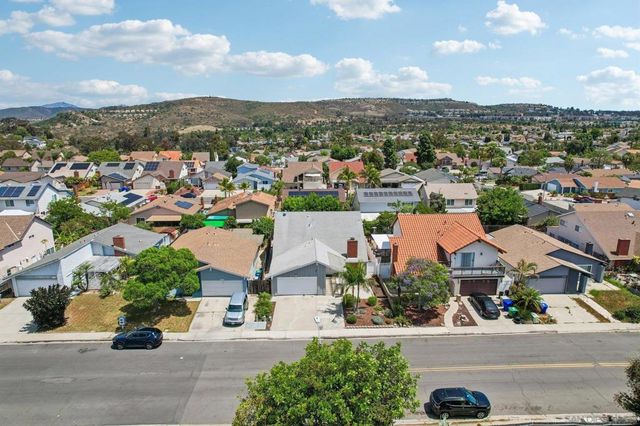 11391 Westonhill, San Diego, CA 92126