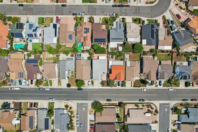 11391 Westonhill, San Diego, CA 92126