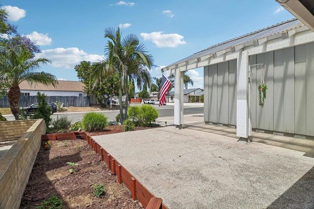 11391 Westonhill, San Diego, CA 92126