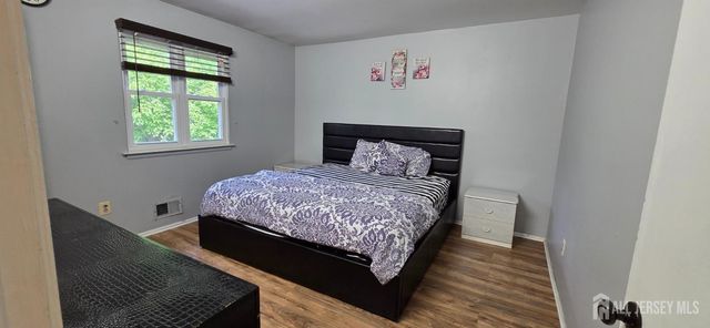 5 Stanley Avenue, South Brunswick, NJ 08810