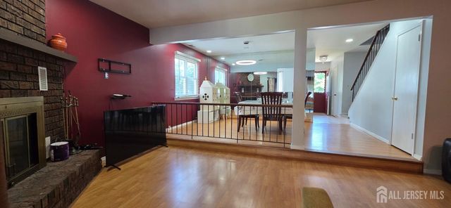 5 Stanley Avenue, South Brunswick, NJ 08810